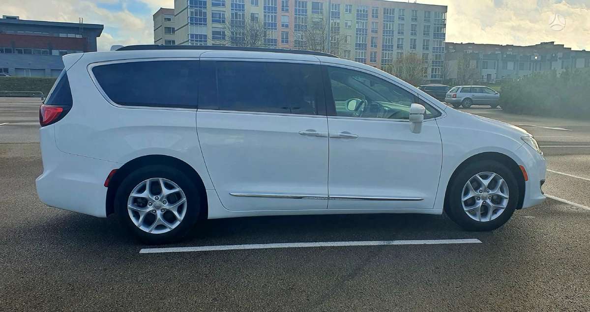 Chrysler Pacifica, 3.6 l., mpv / minivan