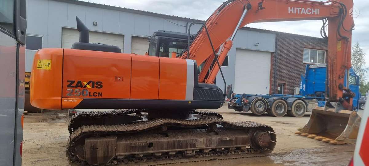 Hitachi ZX250 LC-5, excavator