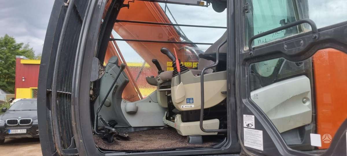 Hitachi ZX250 LC-5, excavator