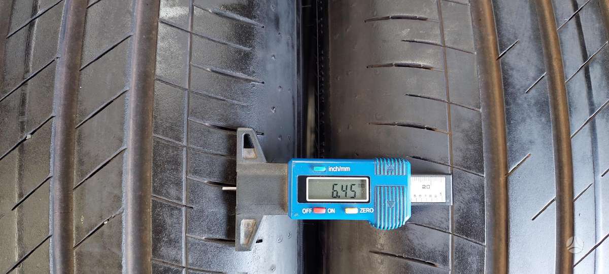 Goodyear, летние 255/50 R21