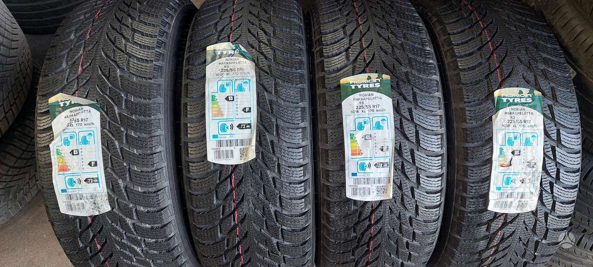 Nokian, žieminės 225/55 R17