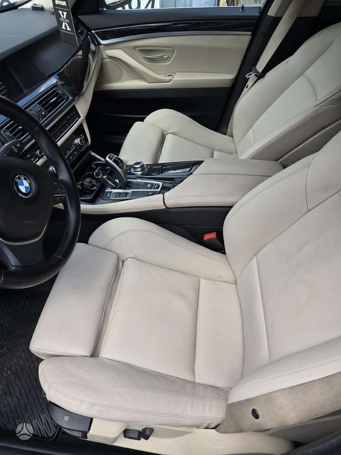 BMW 520, 2.0 l., Седан