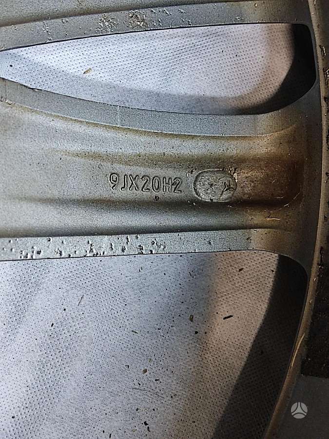 Audi Q7, light alloy, R20