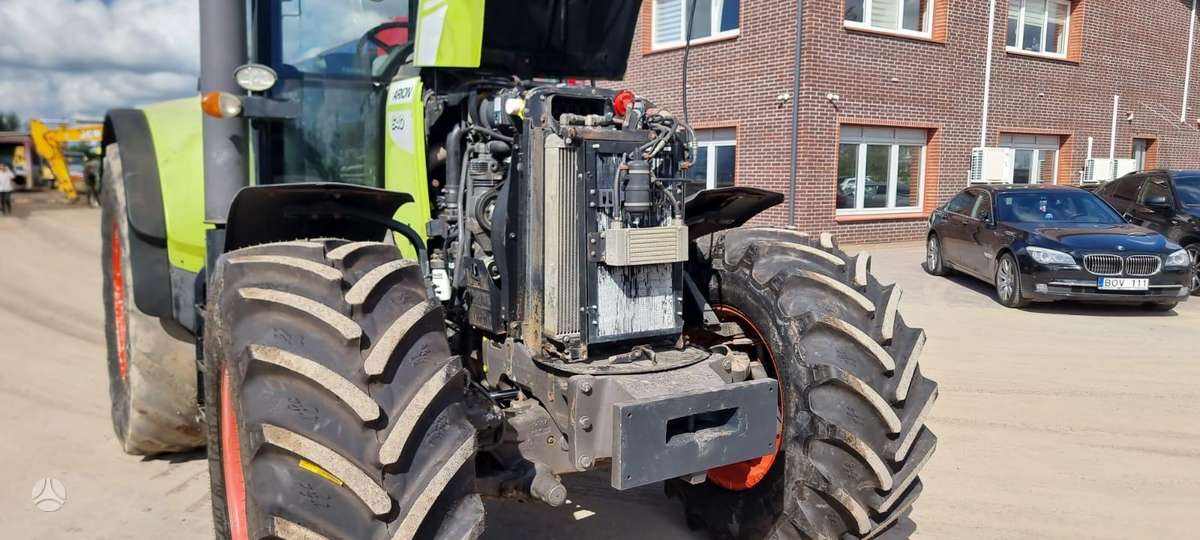 Claas Arion 640 4wd, traktoriai