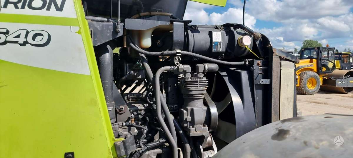 Claas Arion 640 4wd, traktoriai
