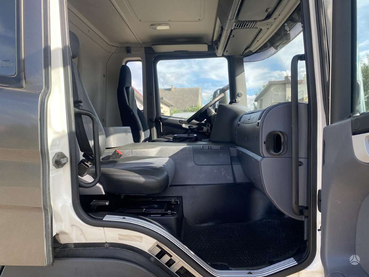 Scania P230, isothermal trucks