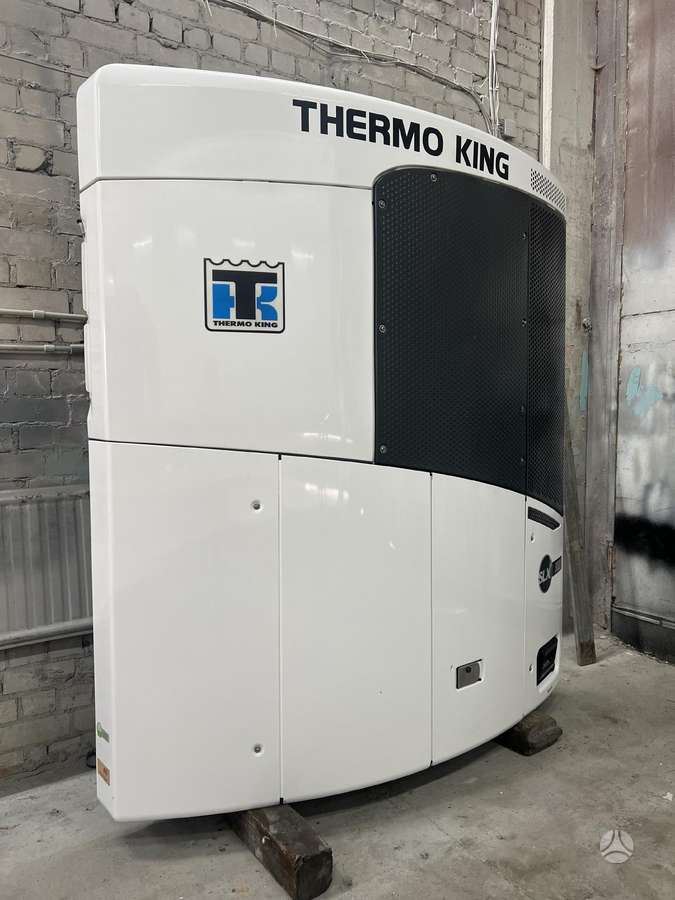 Schmitz SKO-24, šaldytuvai