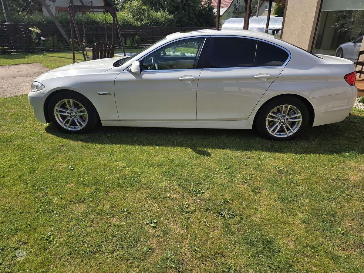BMW 520, 2.0 l., sedans