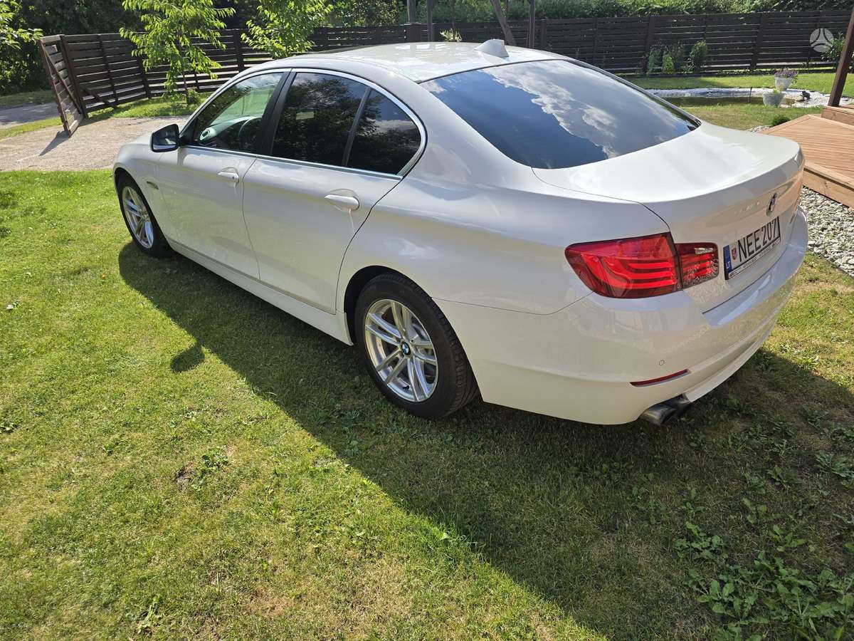 BMW 520, 2.0 l., Седан