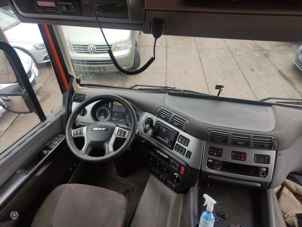 DAF CF 440 FT Hydraulika, 1 спальное место