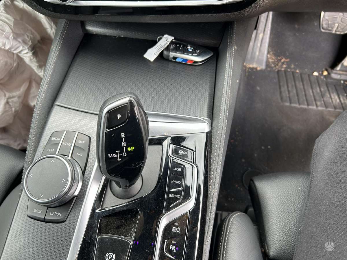 BMW 5 serija