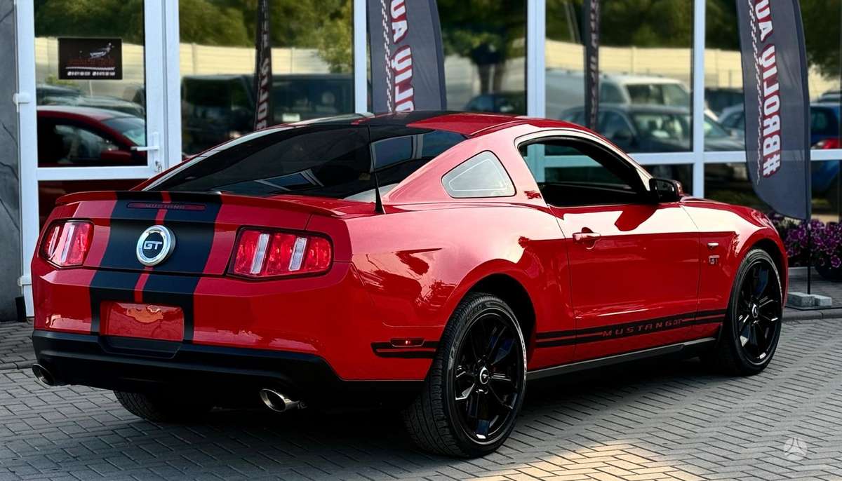 Ford Mustang, 4.6 l., coupe