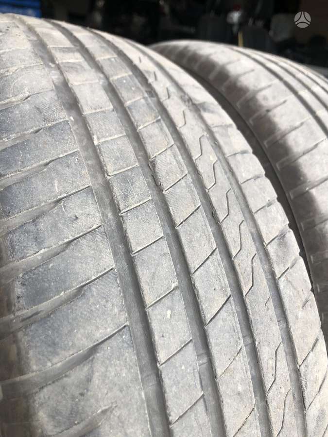 Firestone, vasaras 215/60 R17