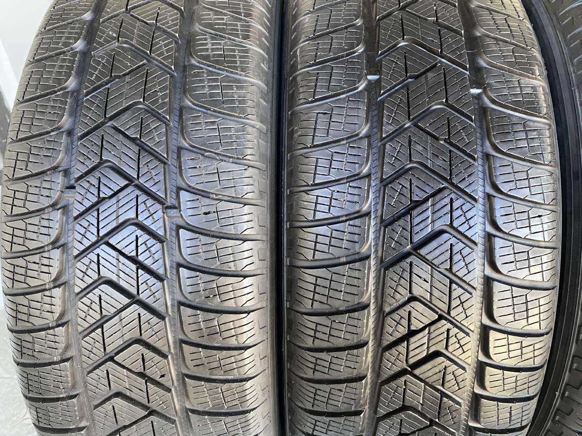 Pirelli Scorpion winter, зимние 215/65 R17