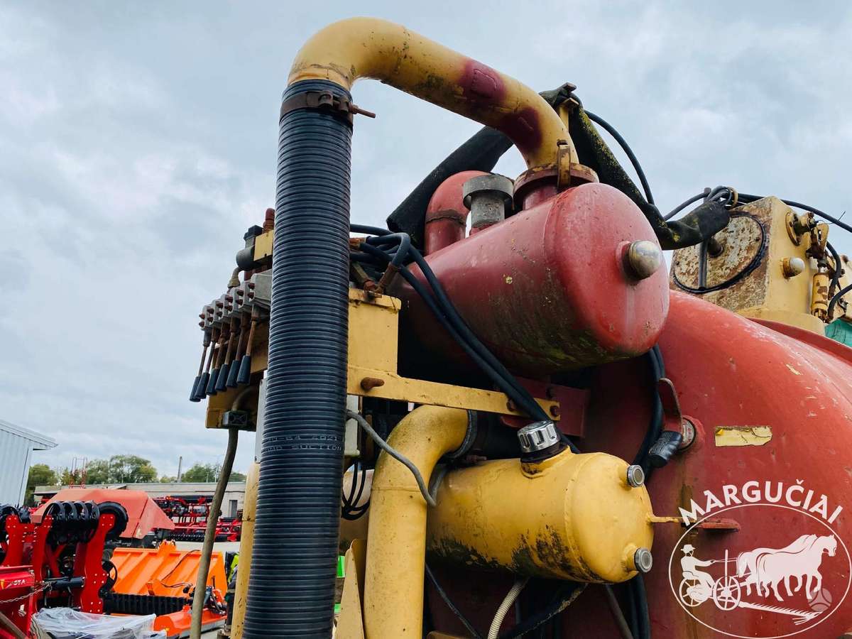 Samson 8000 ltr., slurry carriers, pumps, mixers for slurry