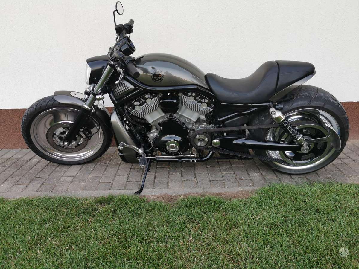 Harley-Davidson VRSC 1130cc, choppers