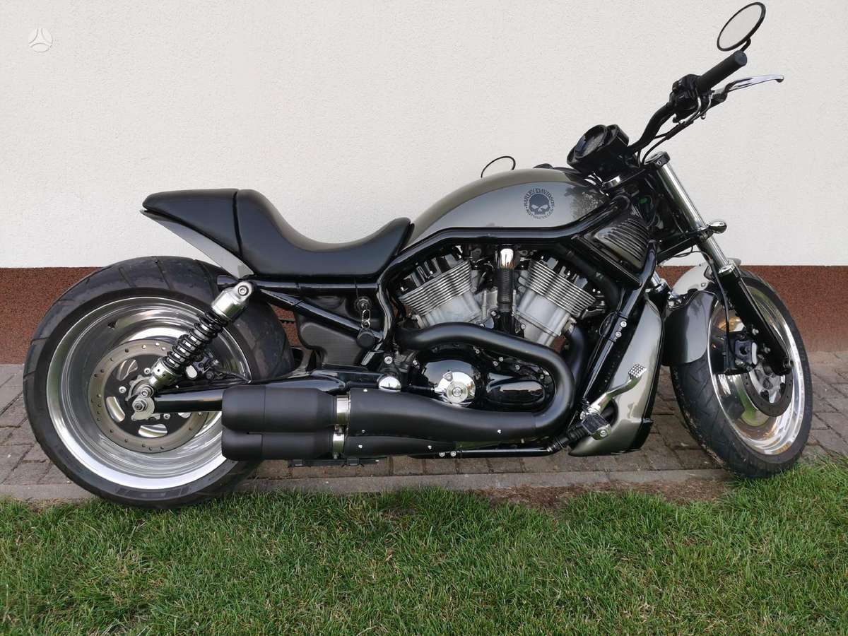 Harley-Davidson VRSC 1130cc, choppers