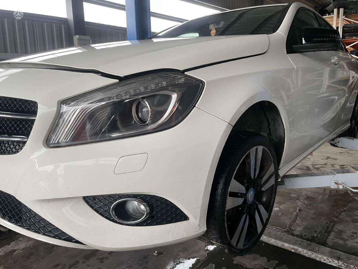 Mercedes-Benz A klasė dalimis