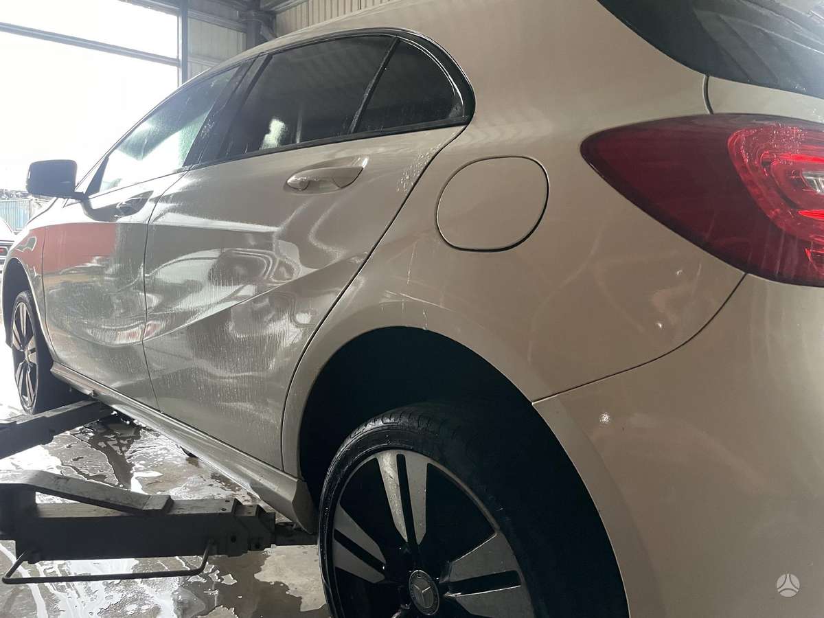 Mercedes-Benz A klasė dalimis
