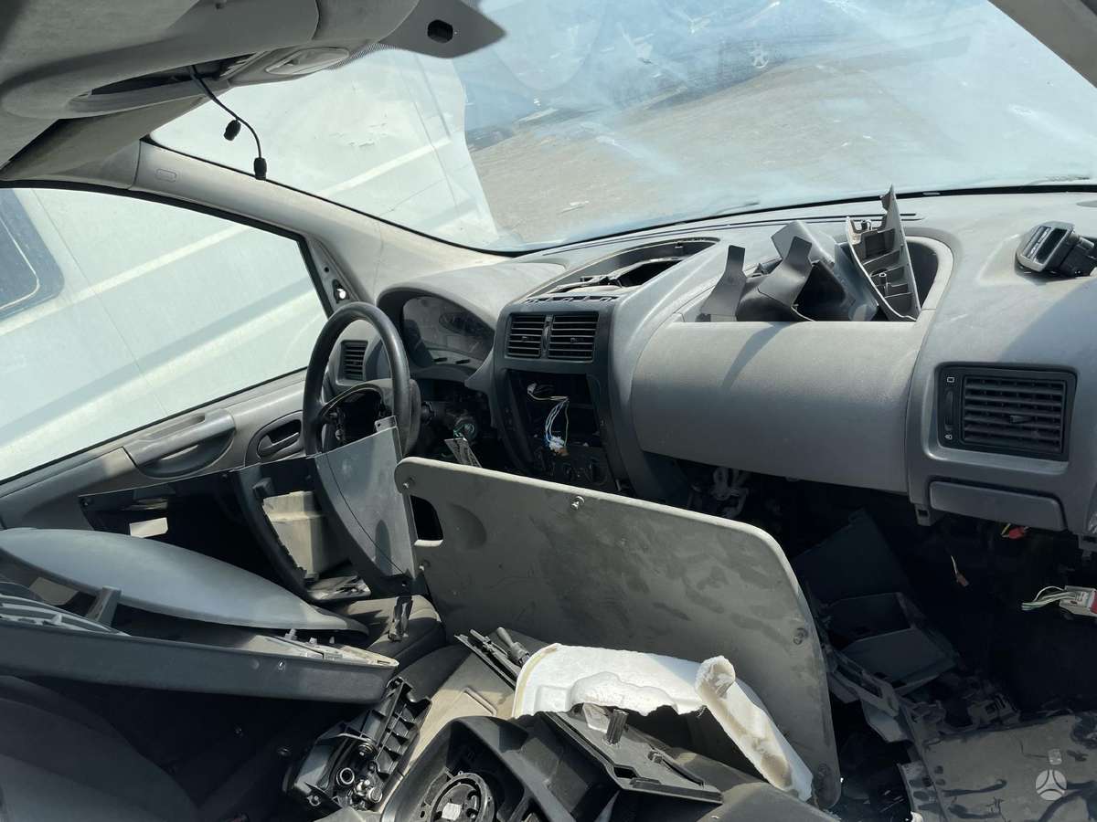 Peugeot Expert, cargo vans