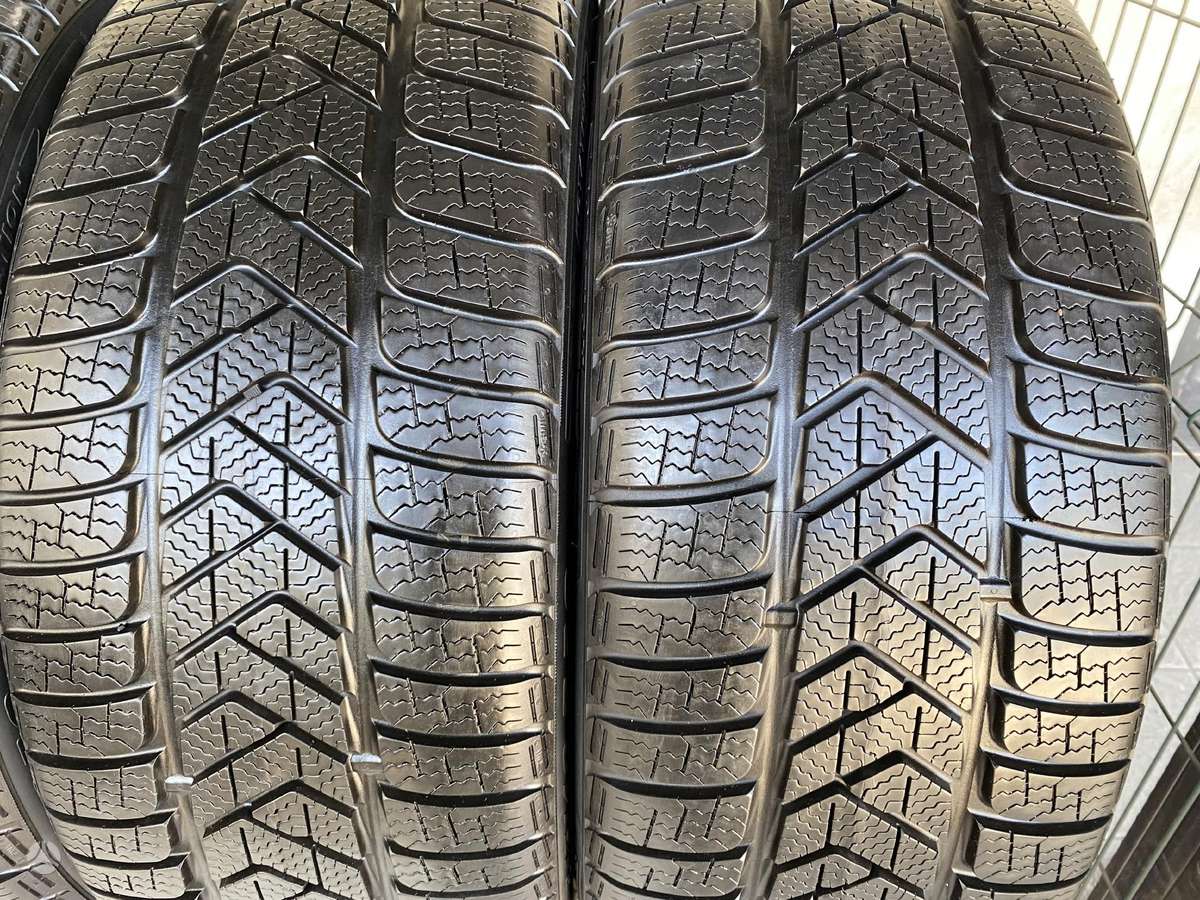 Pirelli Sottozero3, winter 245/40 R20