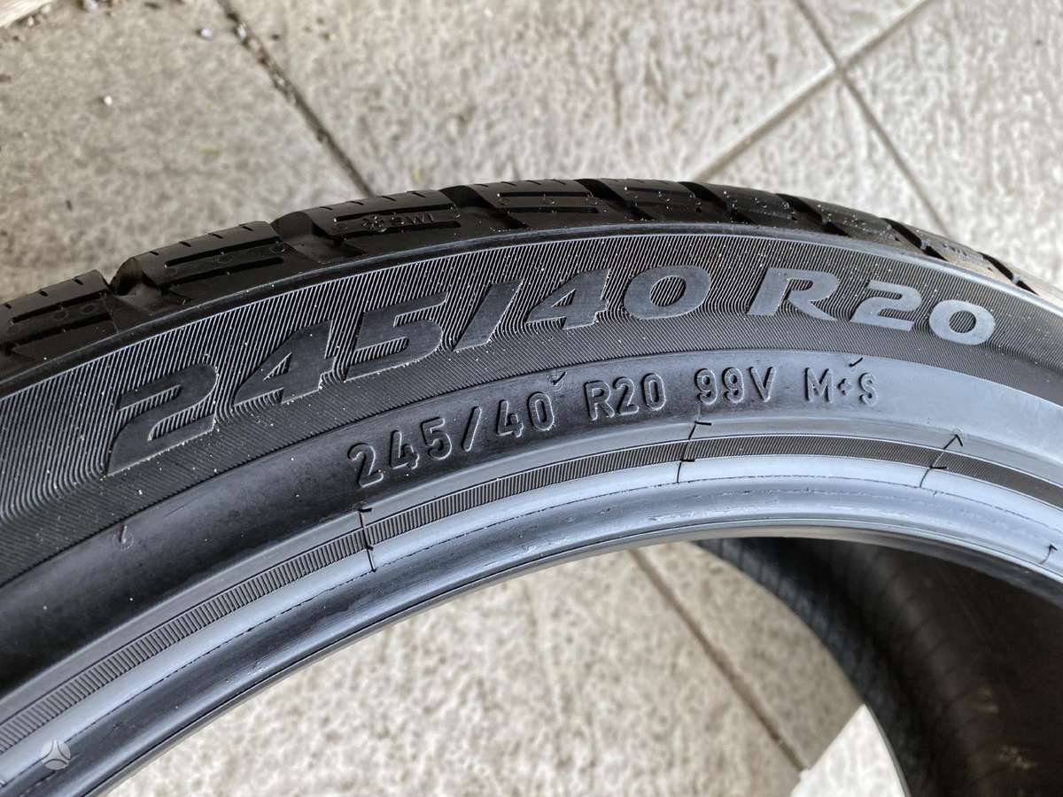Pirelli Sottozero3, winter 245/40 R20