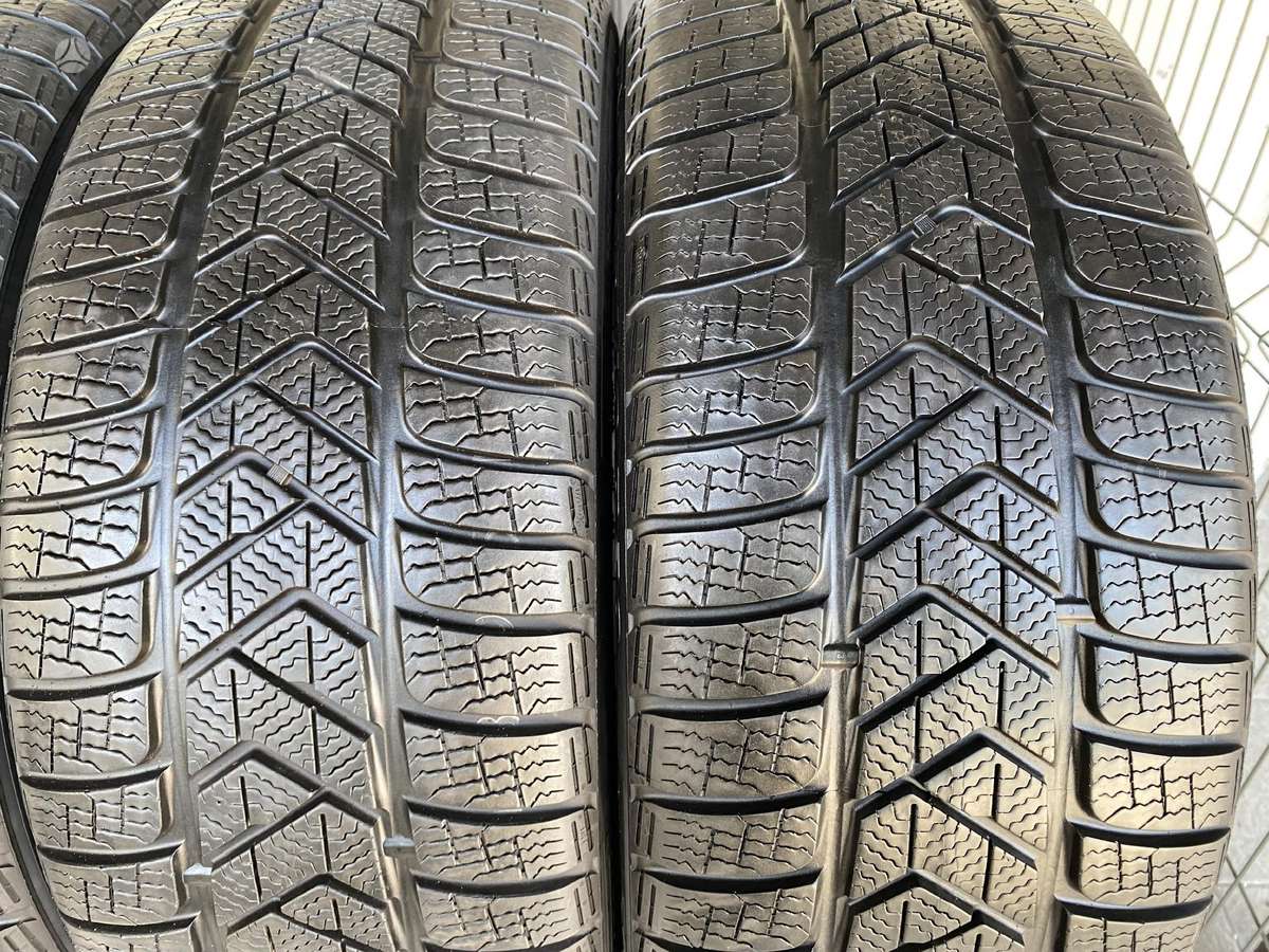 Pirelli Sottozero3, winter 245/40 R20