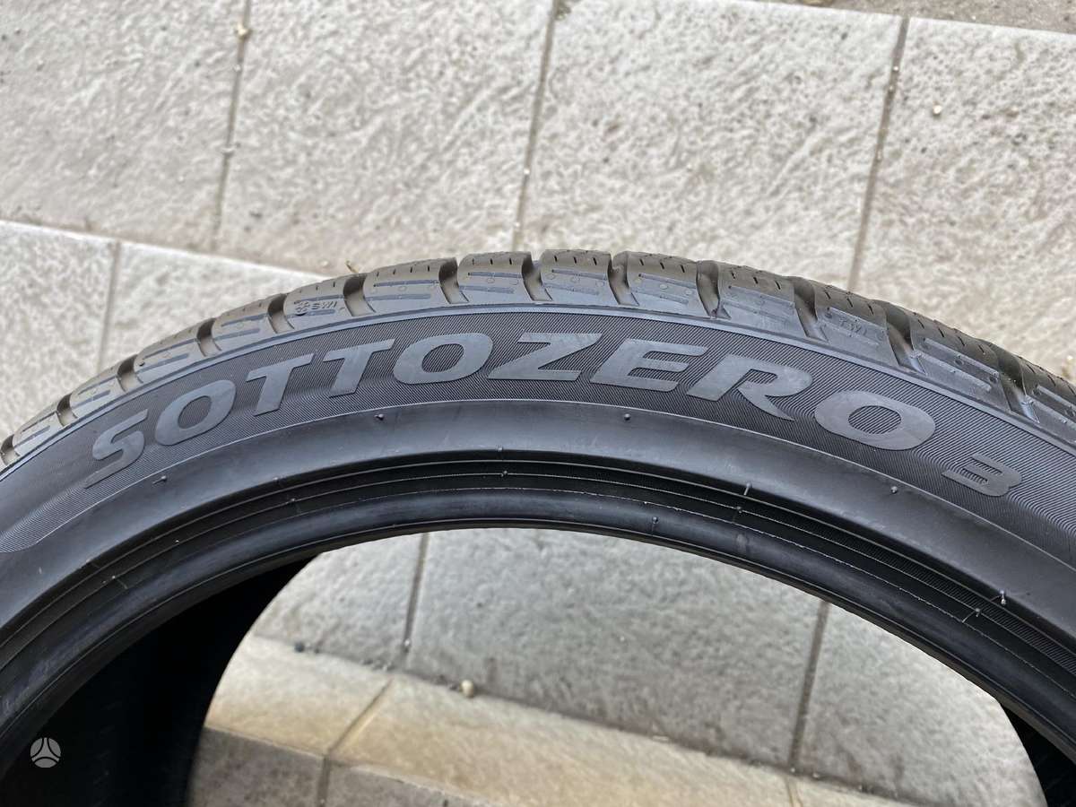 Pirelli Sottozero3, winter 245/40 R20