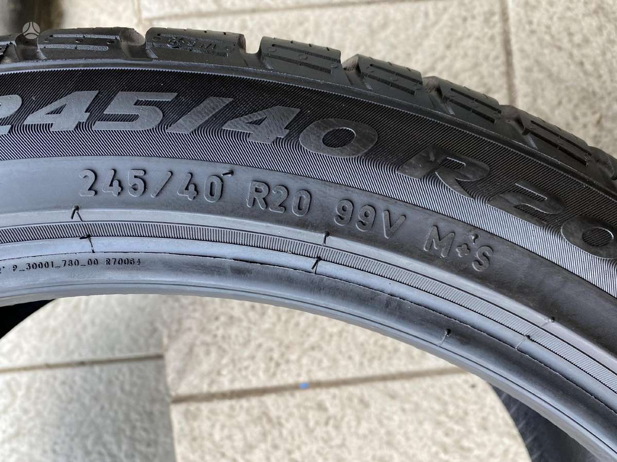 Pirelli Sottozero3, winter 245/40 R20