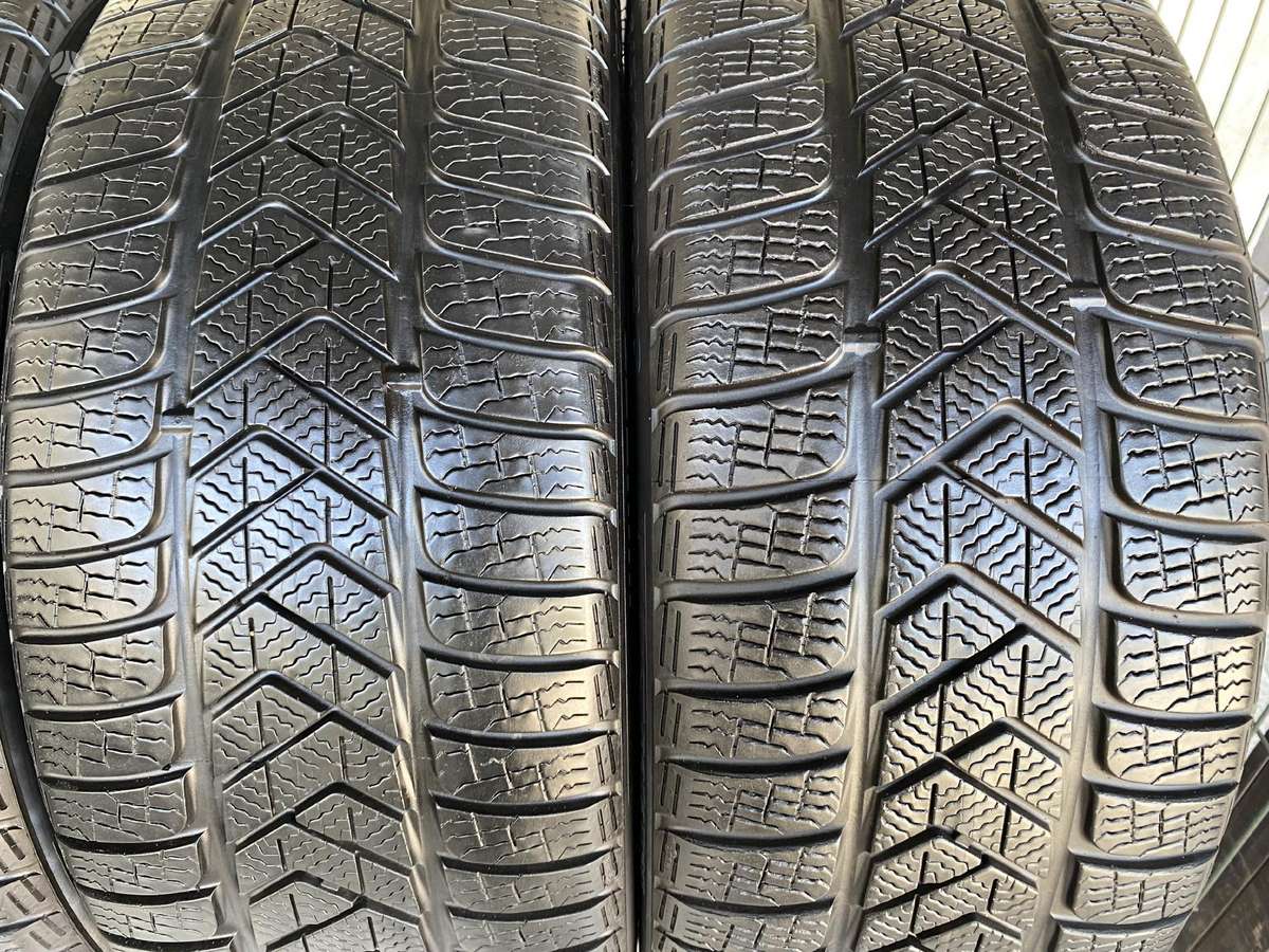 Pirelli Sottozero3, winter 245/40 R20