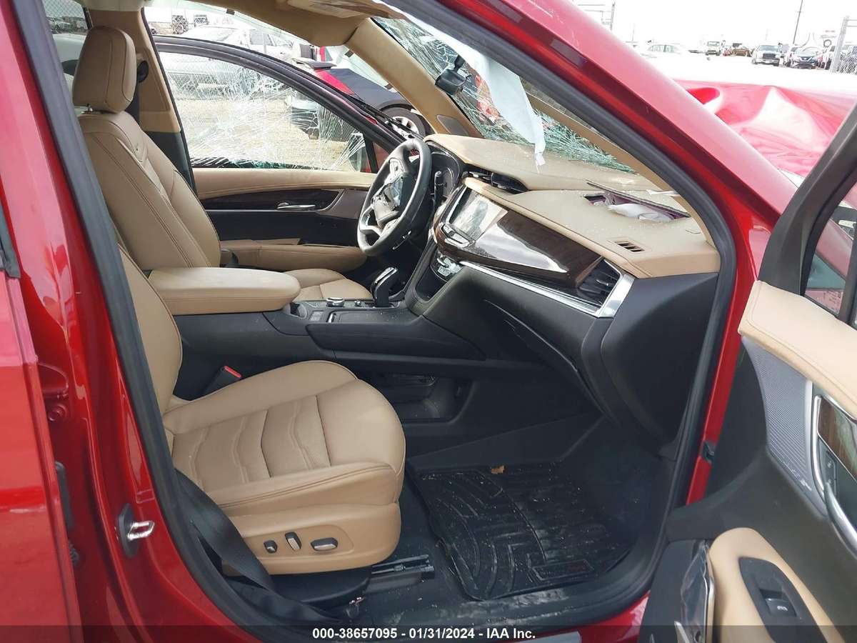 Cadillac XT6