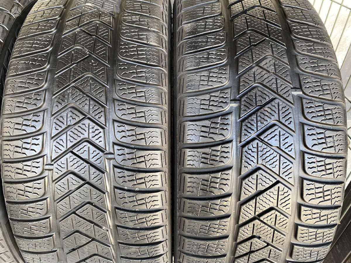 Pirelli Sottozero3, winter 245/40 R20