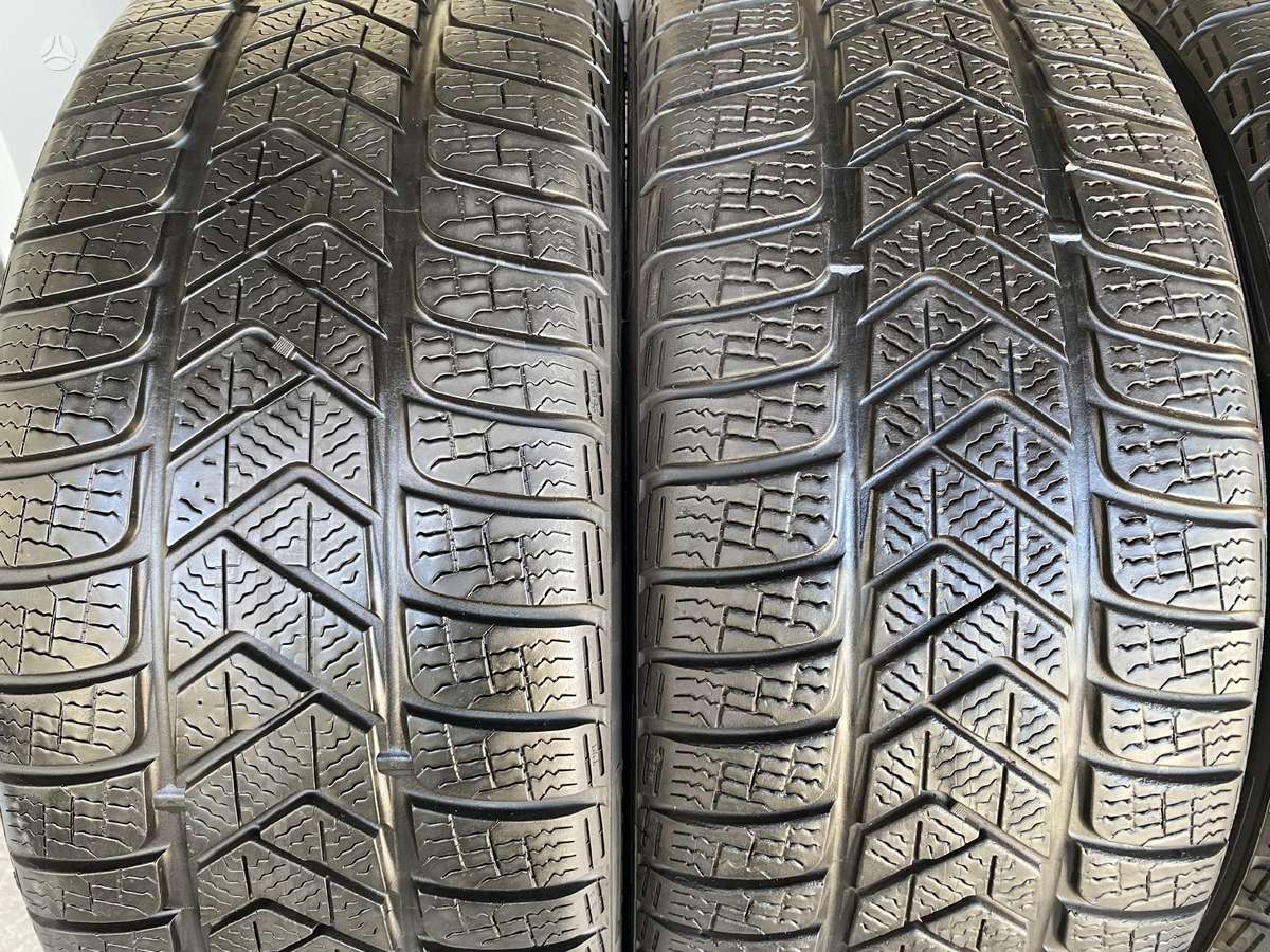 Pirelli Sottozero3, winter 245/40 R20