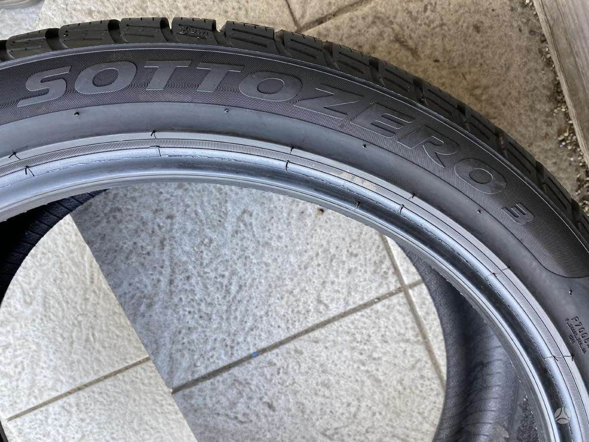 Pirelli Sottozero3, winter 245/40 R20