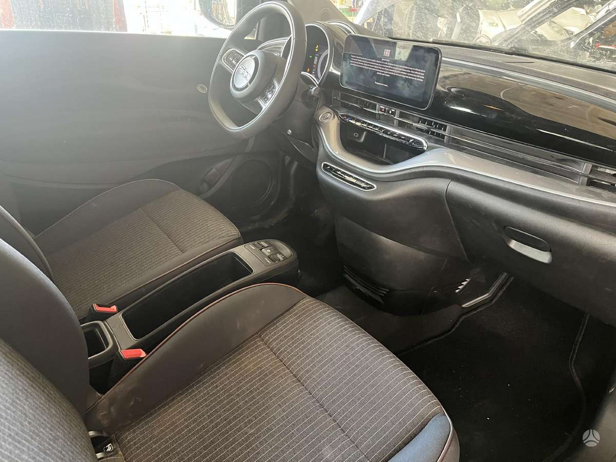 Fiat 500 dalimis