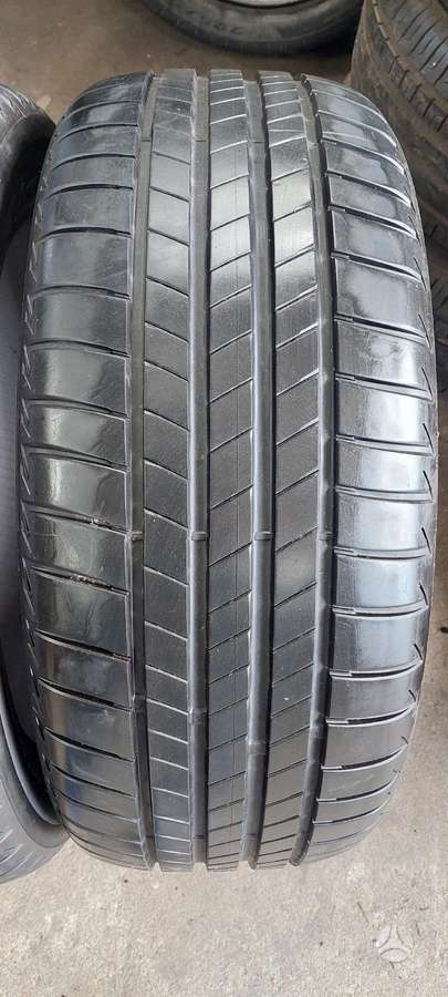Bridgestone, summer 235/45 R18