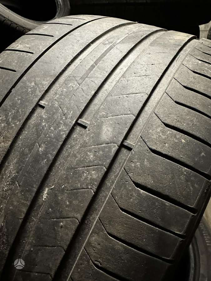 Pirelli, summer 305/30 R21
