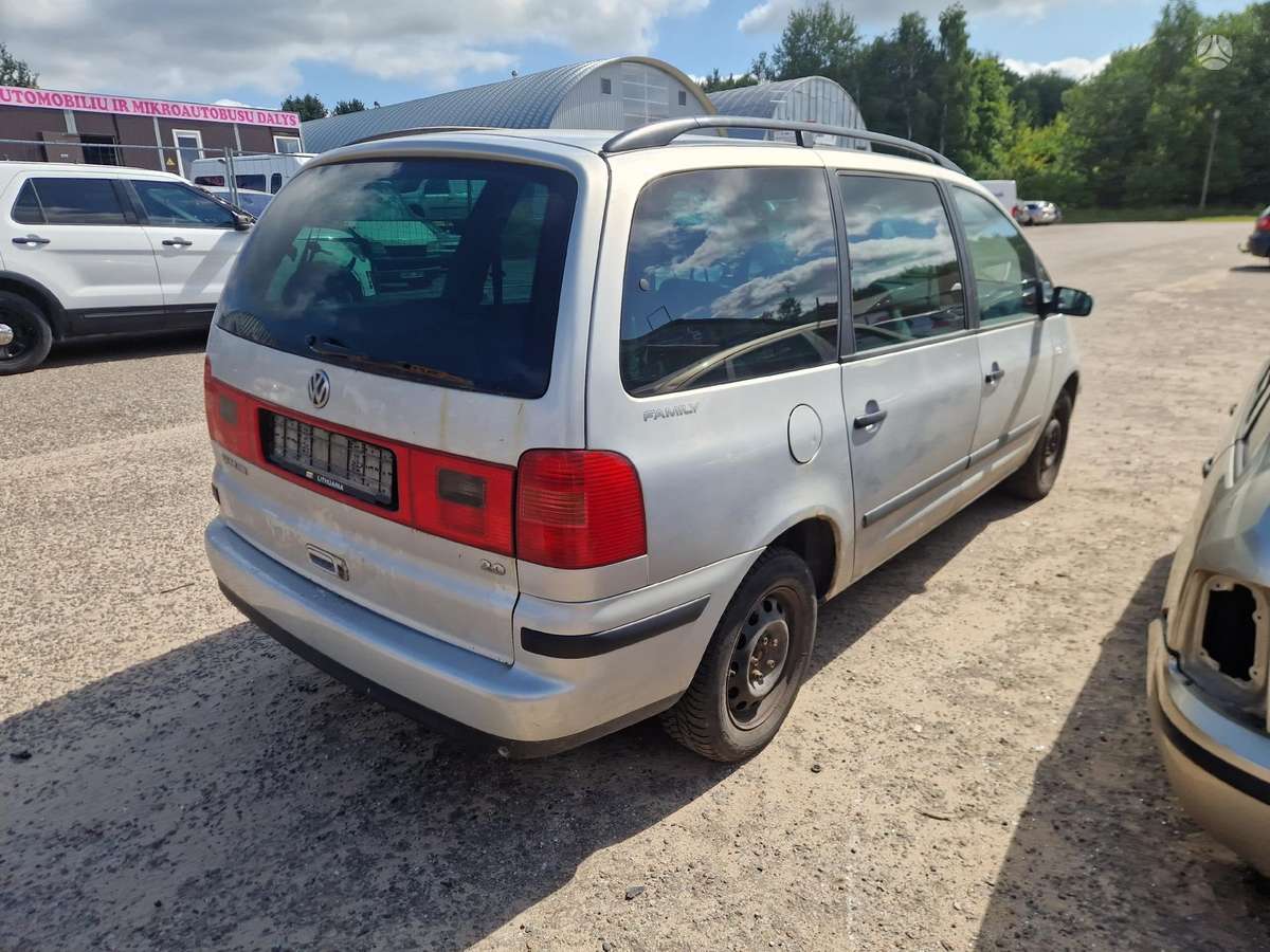Volkswagen Sharan Minsko pl 33a 5 angaras