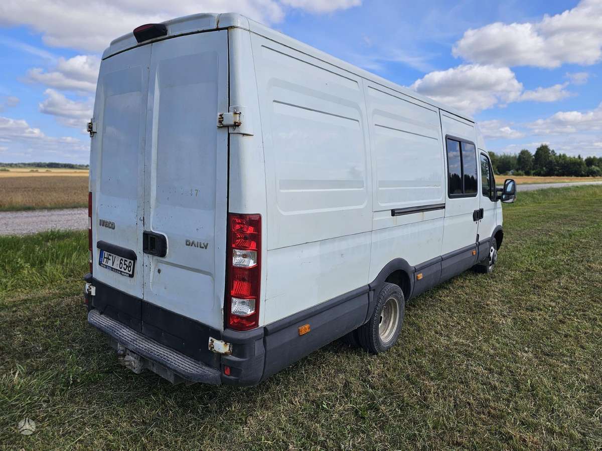 Iveco Daily, 3.0 l., cargo van