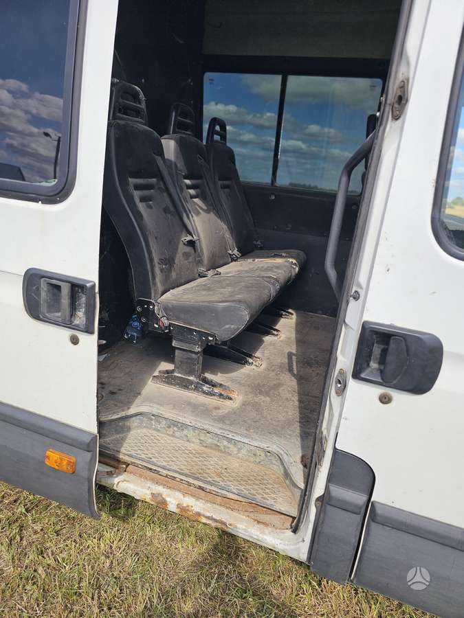 Iveco Daily, 3.0 l., cargo van