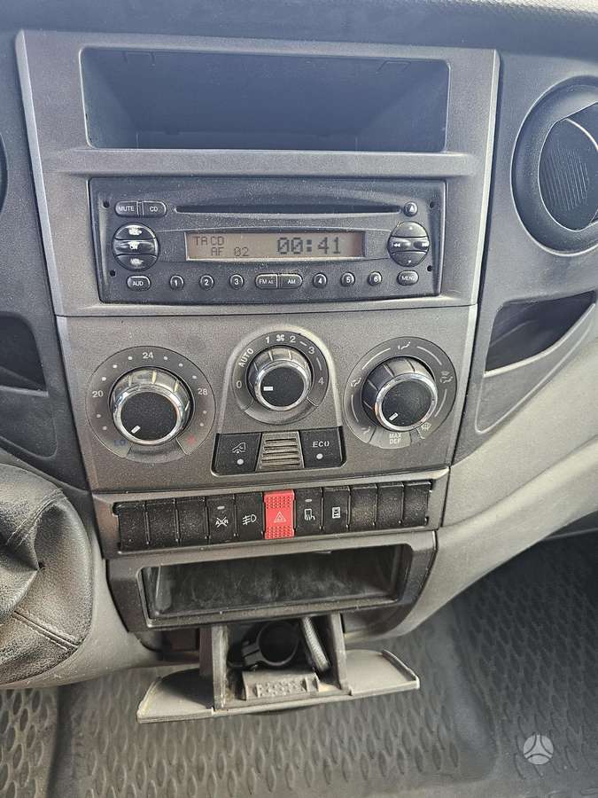 Iveco Daily, 3.0 l., cargo van