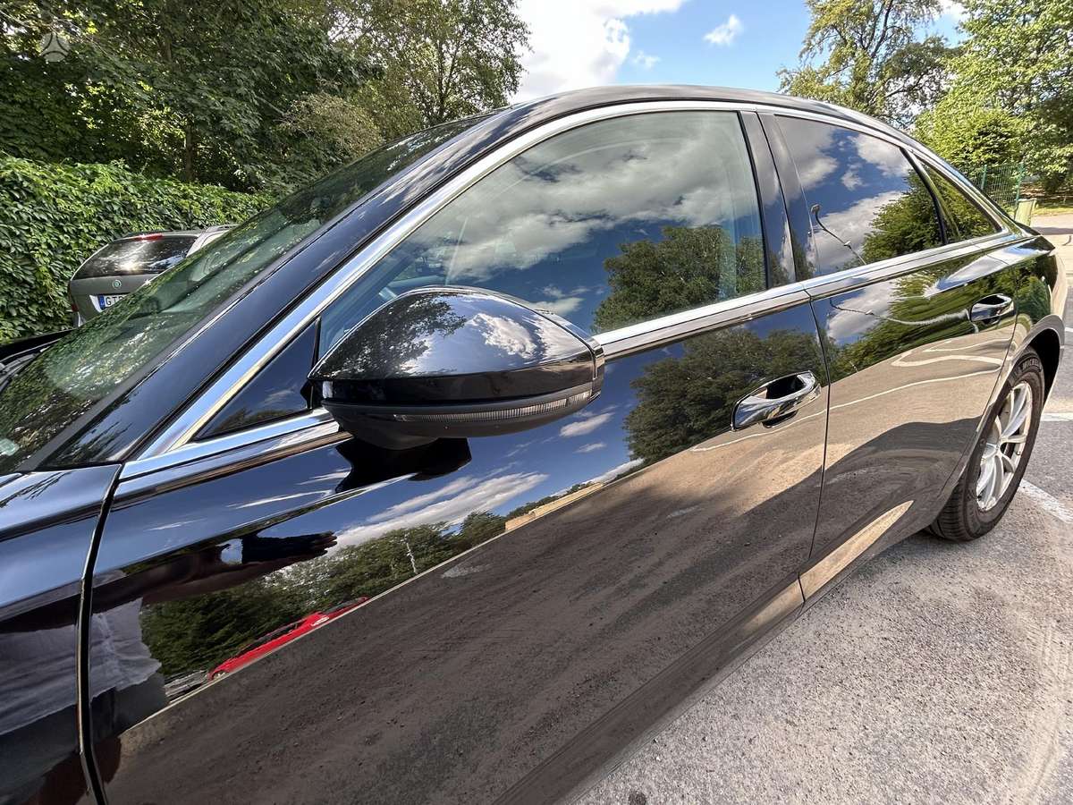 Audi A6, 2.0 l., Седан