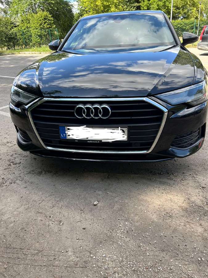 Audi A6, 2.0 l., Седан