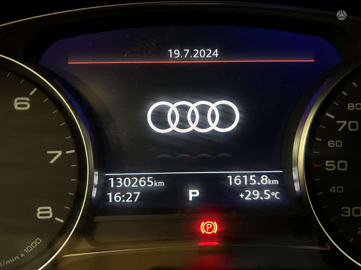 Audi A6, 2.0 l., Седан