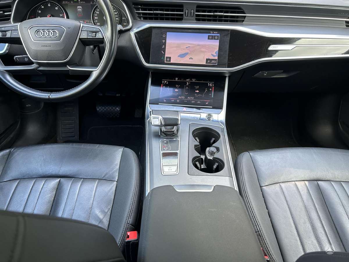 Audi A6, 2.0 l., Седан