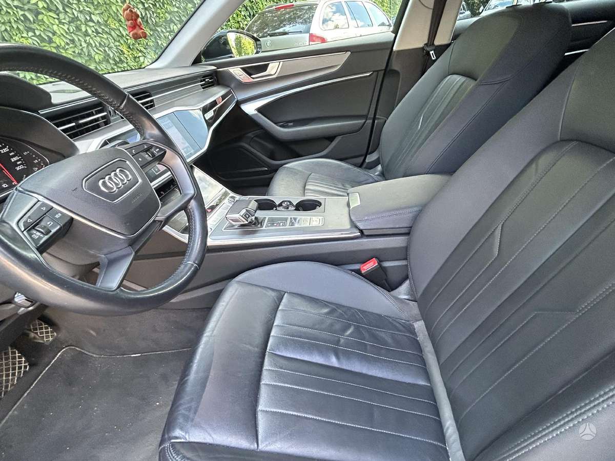 Audi A6, 2.0 l., Седан