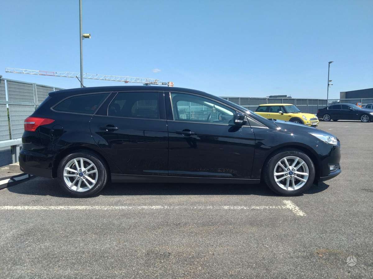 Ford Focus, 1.0 l., universalas
