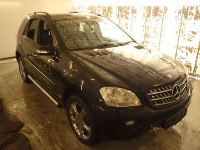 Mercedes-Benz ML350 dalimis