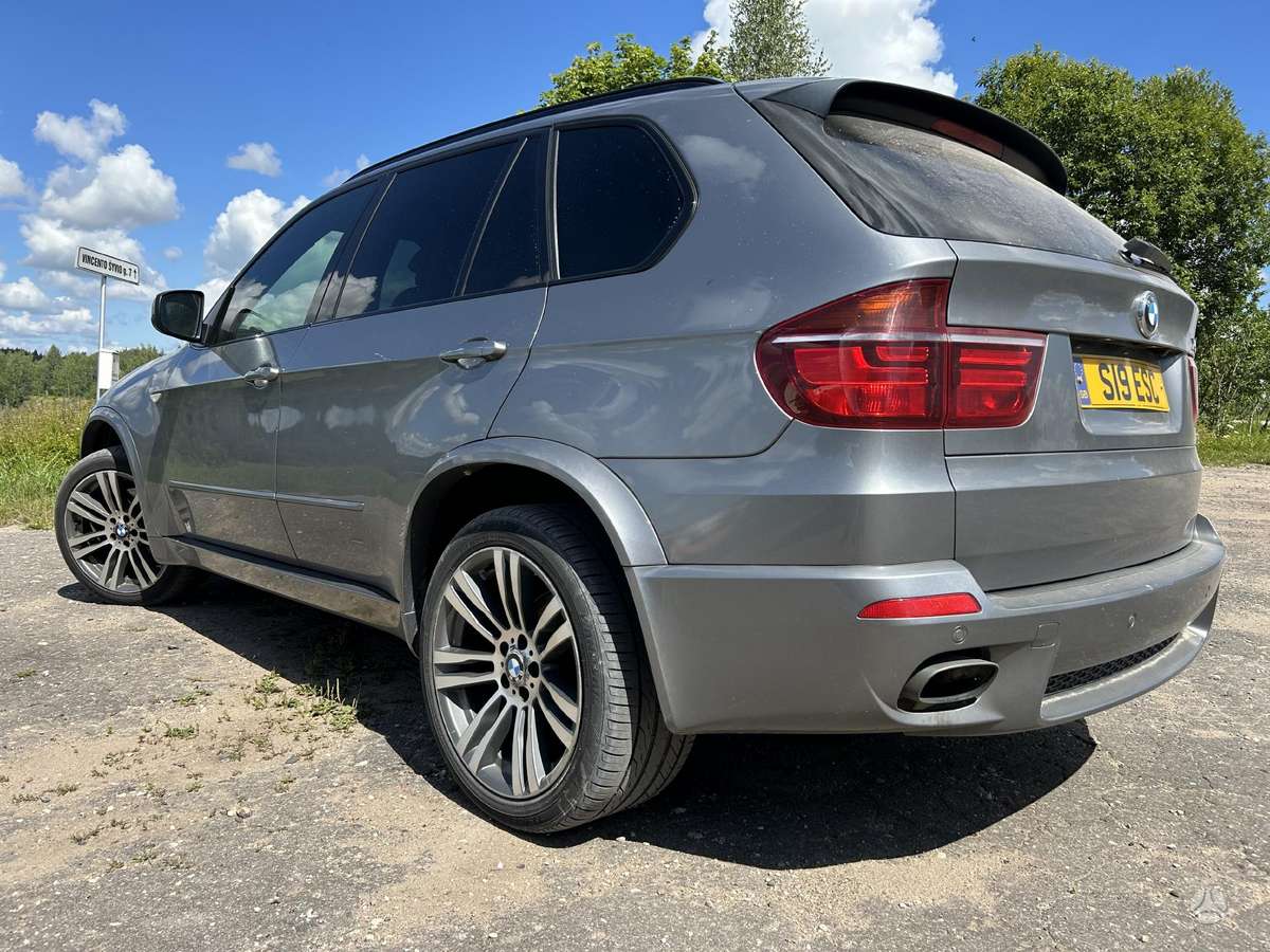 BMW X5 Dalis pristatome