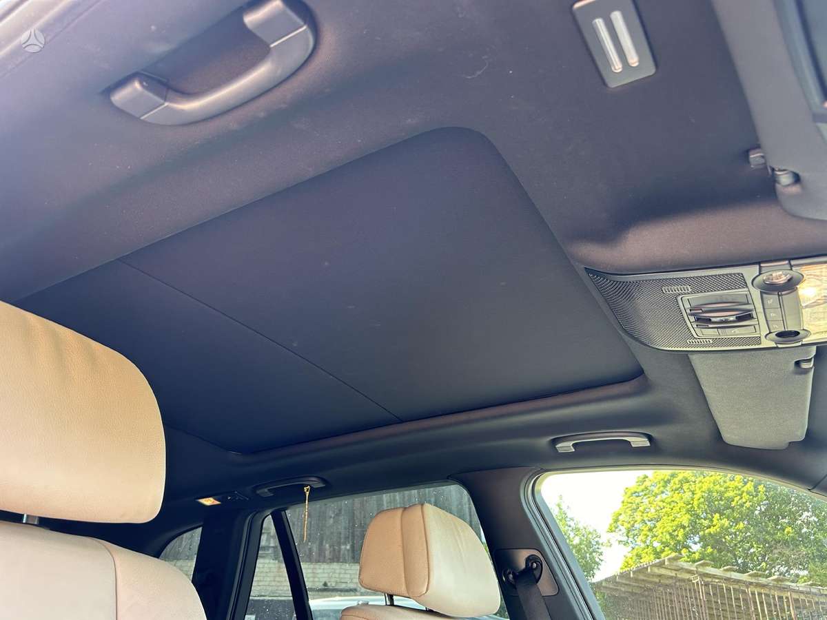 BMW X5 Dalis pristatome